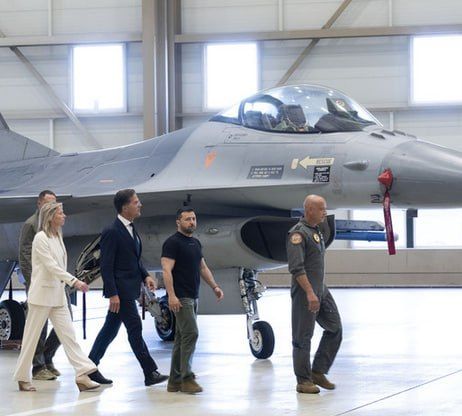 ��������� F-16 � ��������� ������������ ������� �� ����� � ����������