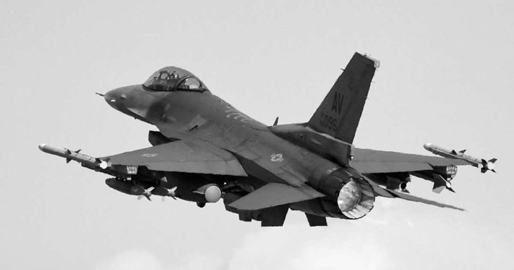 � �������� ������� �� ���������� ������ ���� �� F-16 �� �������