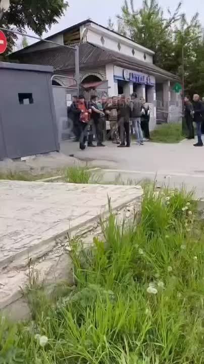  :       