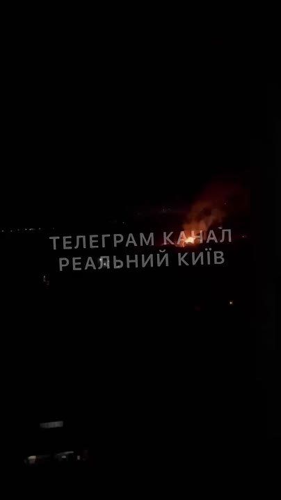 Владислав Шурыгин: Этой ночью и до сих пор проводится масштабная комбинированная атака дронов, крылатых, баллистических и гиперзвуковых ракет по целям на Украине