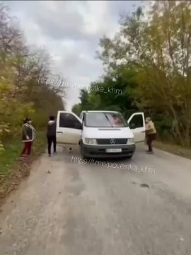  ..   