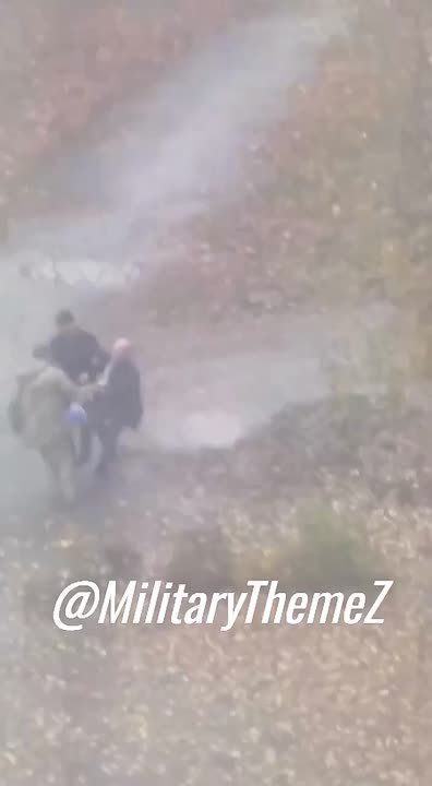 Хмельницкий. Очередное мясо затаскивают на мясокомбинат