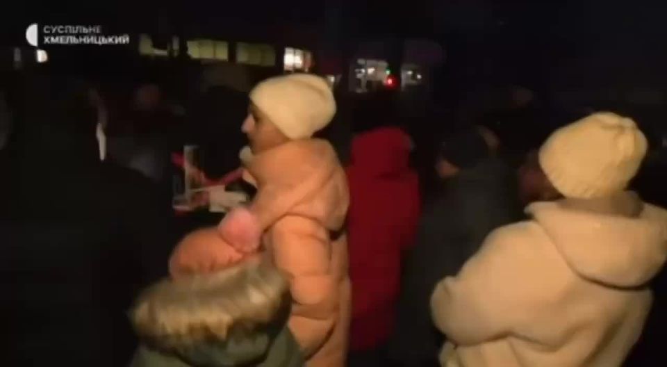 ���������� � �����������: ��-�� ����������� ���������� ����� ������ ������������� �������� ���������� � ������ ������, � ������� �������