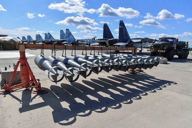 ВС России наносят удары по мостам и промышленным объектам на Украине