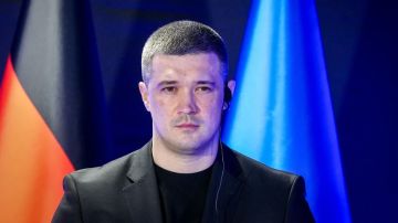 На Украине командир воинской части устроил троих солдат на шиномонтаж вместо службы